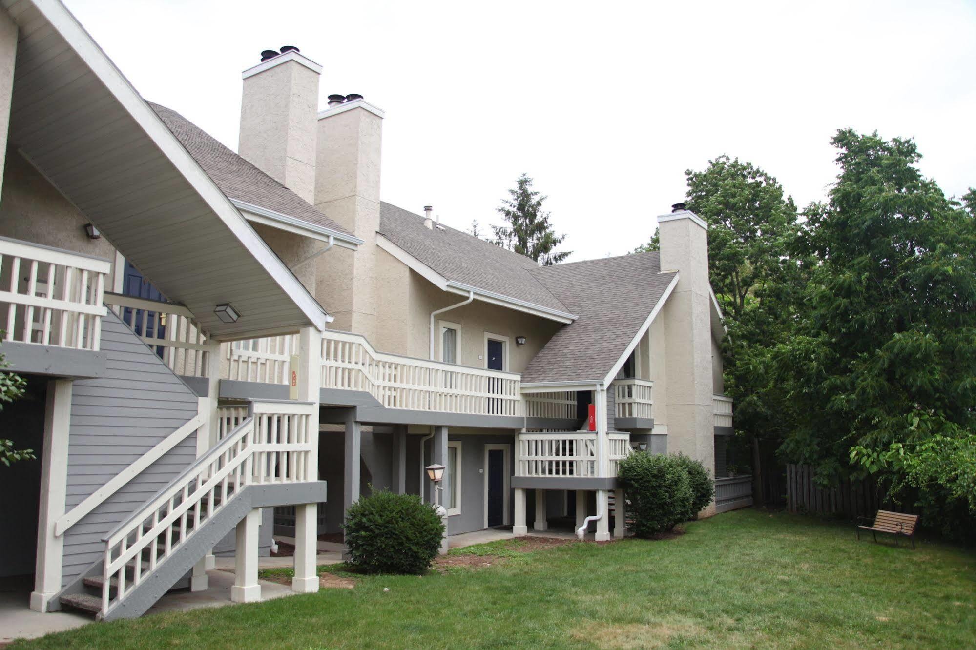 New Haven Village Suites Экстерьер фото